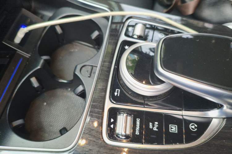 Used Mercedes-Benz GLC 2019 GLC 260 L 4MATIC Dynamic Model Vehicle Key