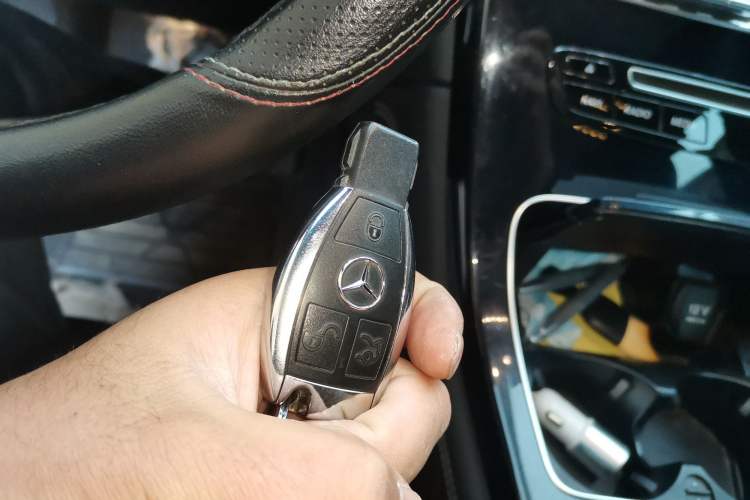Used Mercedes-Benz GLC 2019 GLC 200 L 4MATIC Vehicle Key