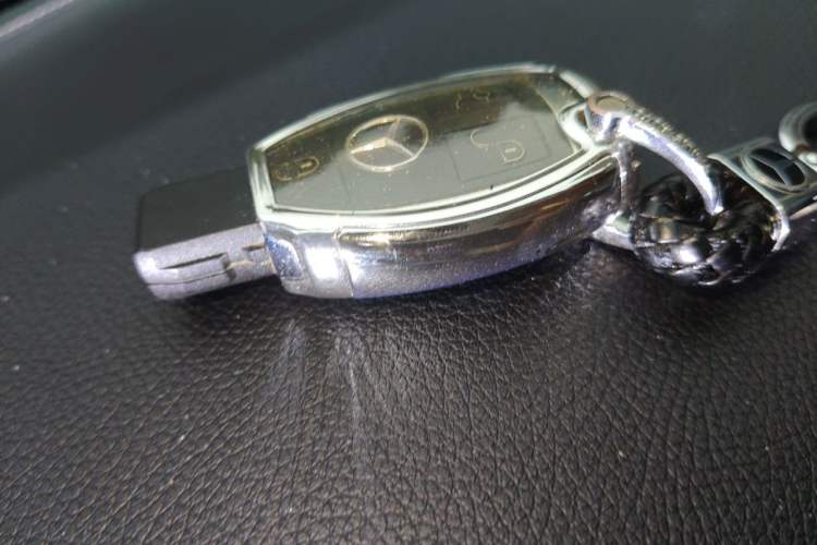 Used Mercedes-Benz GLC 2019 GLC 260 4MATIC Dynamic Edition Vehicle Key