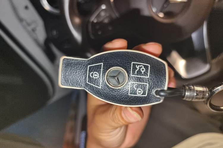 Used Mercedes-Benz GLC 2019 GLC 200 L 4MATIC Vehicle Key