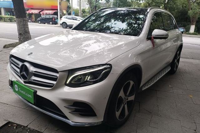 Used Mercedes-Benz GLC 2019 GLC 260 4MATIC Luxury Model