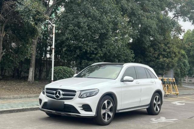 Used Mercedes-Benz GLC 2019 GLC 260 4MATIC Luxury Model