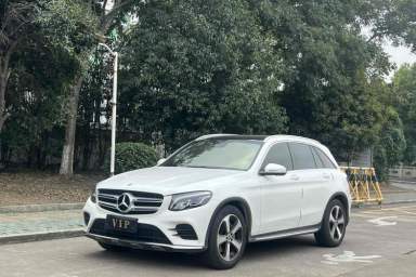 Used Mercedes-Benz GLC 2019 GLC 260 4MATIC Luxury Model