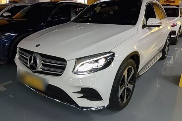 Used Mercedes-Benz GLC 2019 GLC 260 4MATIC Luxury Model
