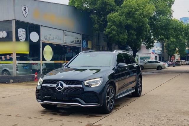 Ojetý Mercedes-Benz GLC 2020 Facelift GLC 300 L 4MATIC Dynamic Edition