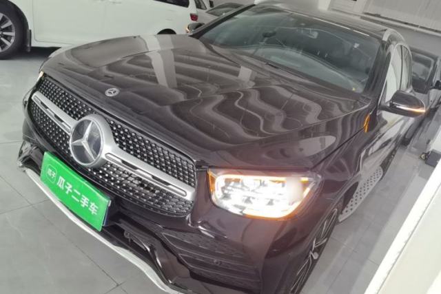 Używany Mercedes-Benz GLC 2020 Facelift GLC 260 L 4MATIC Luxury Edition