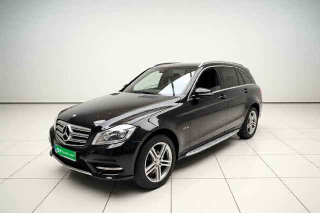 Mercedes-Benz GLC 2020 GLC 260 L 4MATIC Luxury Model usado