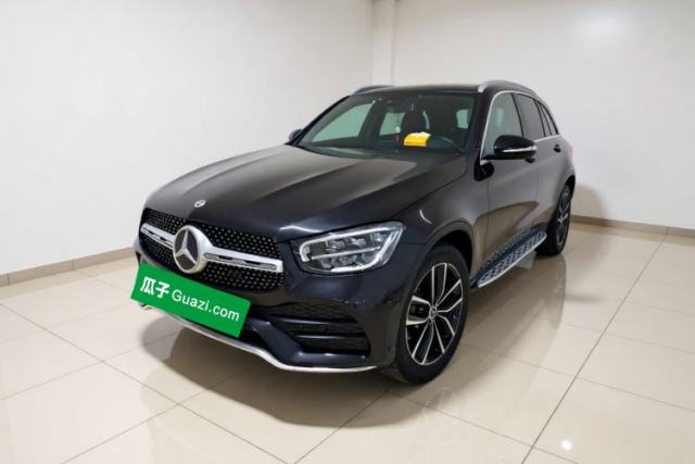 Ojetý Mercedes-Benz GLC 2020 Facelift GLC 300 L 4MATIC Dynamic Edition