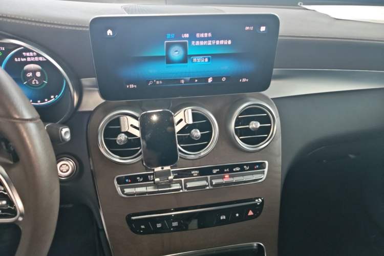 Used Mercedes-Benz GLC 2020 GLC 260 L 4MATIC Luxury Model Audio And AC Panel