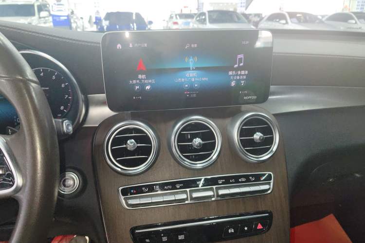 Used Mercedes-Benz GLC 2020 GLC 300 L 4MATIC Luxury Model Audio And AC Panel