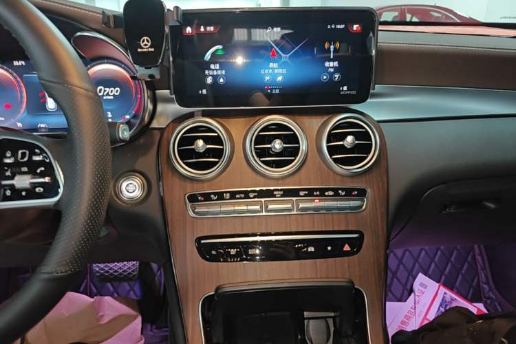 Used Mercedes-Benz GLC 2020 GLC 300 L 4MATIC Luxury Model Audio And AC Panel