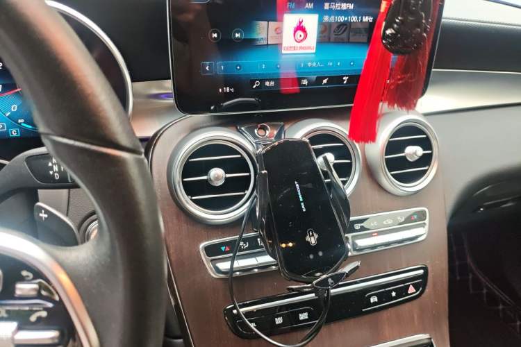 Used Mercedes-Benz GLC 2020 GLC 300 L 4MATIC Luxury Model Audio And AC Panel
