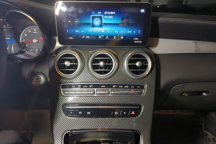 Used Mercedes-Benz GLC 2020 GLC 260 L 4MATIC Dynamic Model Audio And AC Panel