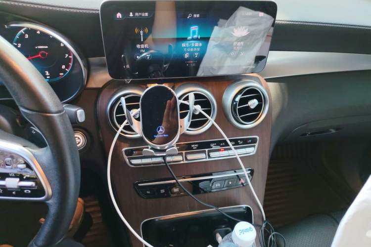 Used Mercedes-Benz GLC 2020 Facelift GLC 300 L 4MATIC Dynamic Edition Audio And AC Panel