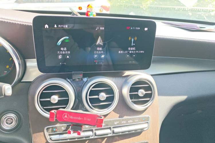 Used Mercedes-Benz GLC 2020 Facelift GLC 260 L 4MATIC Luxury Edition Audio And AC Panel