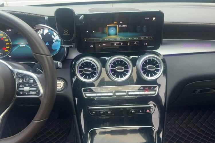 Used Mercedes-Benz GLC 2020 GLC 260 L 4MATIC Luxury Model Audio And AC Panel