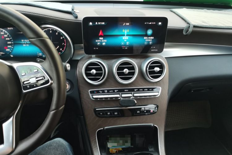 Used Mercedes-Benz GLC 2020 GLC 260 L 4MATIC Luxury Model Audio And AC Panel