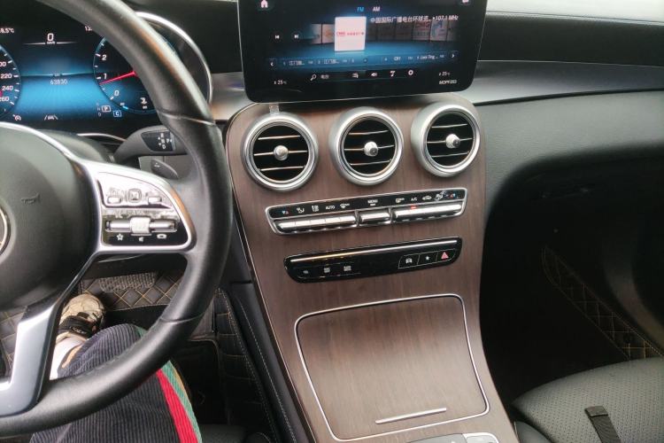 Used Mercedes-Benz GLC 2020 Facelift GLC 300 L 4MATIC Dynamic Edition Audio And AC Panel