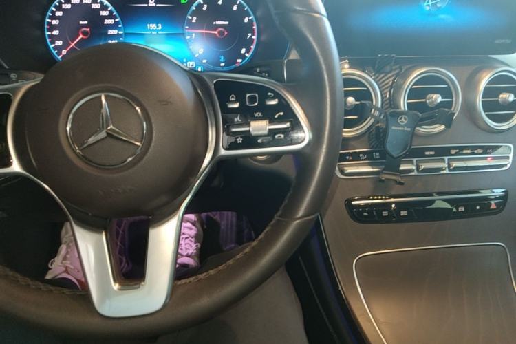 Used Mercedes-Benz GLC 2020 GLC 260 L 4MATIC Luxury Model Center Console