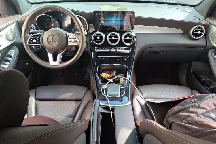 Used Mercedes-Benz GLC 2020 GLC 260 L 4MATIC Dynamic Model Center Console