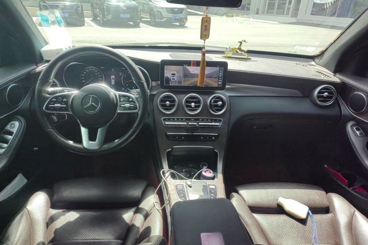 Used Mercedes-Benz GLC 2020 Facelift GLC 260 L 4MATIC Luxury Edition Center Console