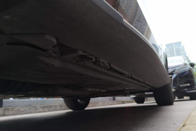 Used Mercedes-Benz GLC 2020 Facelift GLC 300 L 4MATIC Dynamic Edition Chassis Front Left