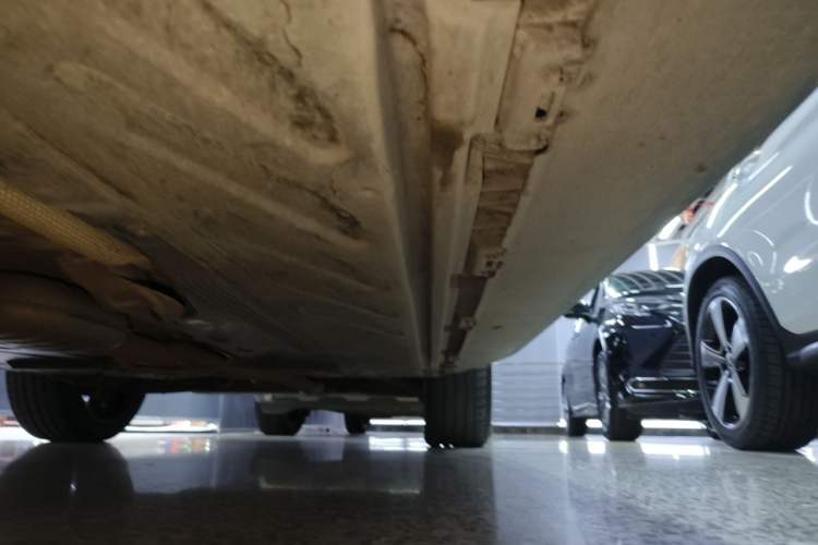 Used Mercedes-Benz GLC 2020 GLC 300 L 4MATIC Luxury Model Chassis Front Left