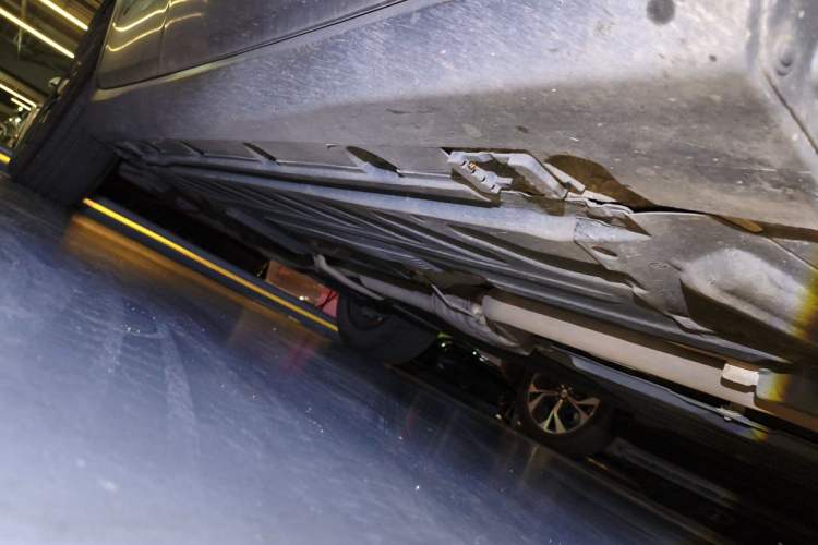 Used Mercedes-Benz GLC 2020 Facelift GLC 260 L 4MATIC Luxury Edition Chassis Front Right