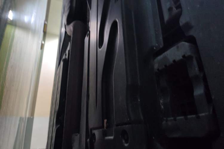 Used Mercedes-Benz GLC 2020 GLC 300 L 4MATIC Luxury Model Chassis Front Right