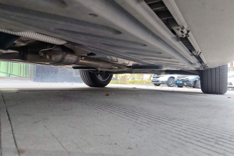 Used Mercedes-Benz GLC 2020 Facelift GLC 300 L 4MATIC Dynamic Edition Chassis Rear Left