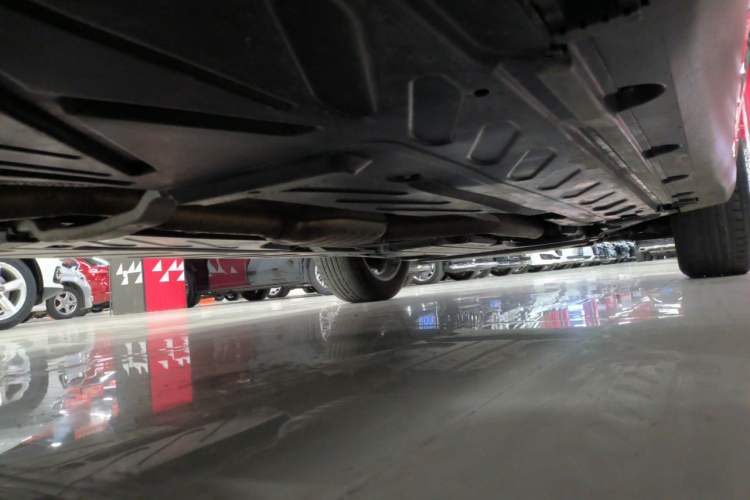 Used Mercedes-Benz GLC 2020 GLC 260 L 4MATIC Luxury Model Chassis Rear Right