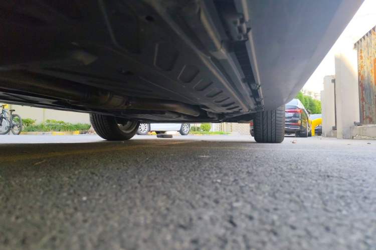 Used Mercedes-Benz GLC 2020 Facelifted GLC 300 L 4MATIC AMG-Line Chassis Rear Right