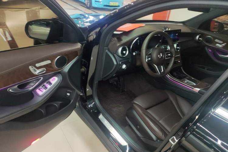 Used Mercedes-Benz GLC 2020 GLC 260 L 4MATIC Luxury Model Driver Seat