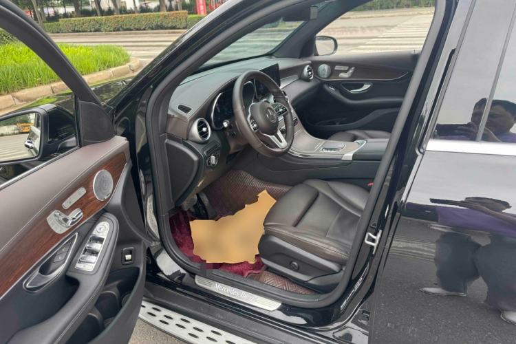 Used Mercedes-Benz GLC 2020 GLC 300 L 4MATIC Luxury Model Driver Seat