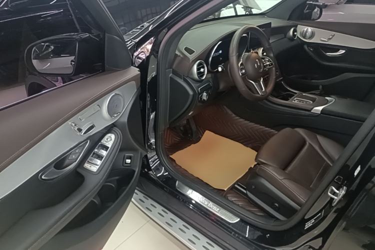 Used Mercedes-Benz GLC 2020 Facelifted GLC 260 L 4MATIC Dynamic Edition Driver Seat