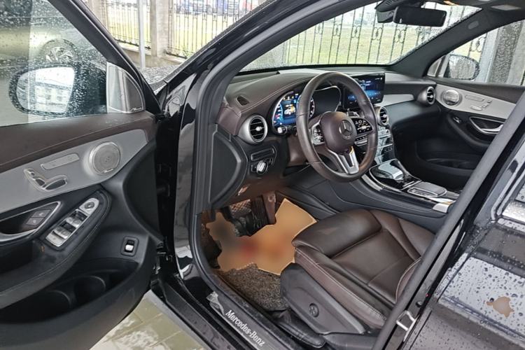 Used Mercedes-Benz GLC 2020 Facelifted GLC 260 L 4MATIC Dynamic Edition Driver Seat