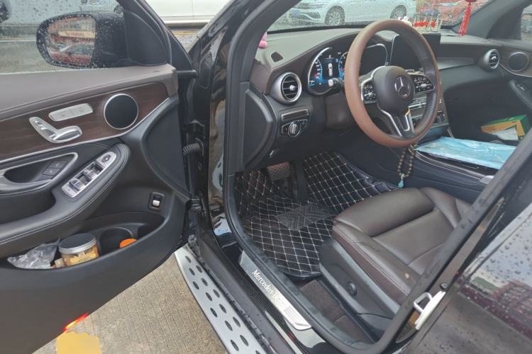 Used Mercedes-Benz GLC 2020 GLC 260 L 4MATIC Luxury Model Driver Seat