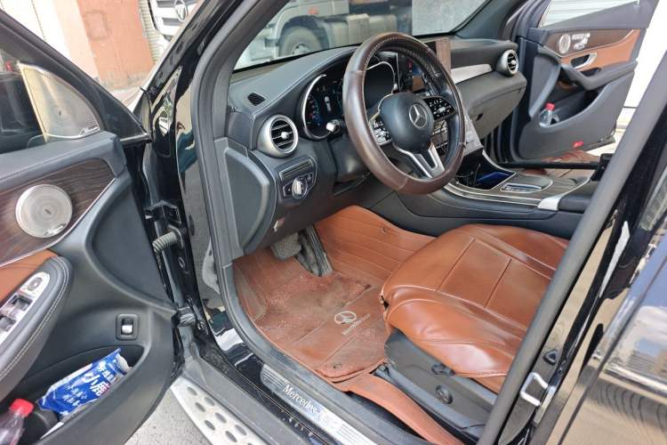 Used Mercedes-Benz GLC 2020 GLC 260 L 4MATIC Luxury Model Driver Seat
