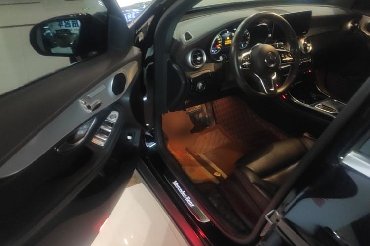 Used Mercedes-Benz GLC 2020 Facelifted GLC 260 L 4MATIC Dynamic Edition Driver Seat
