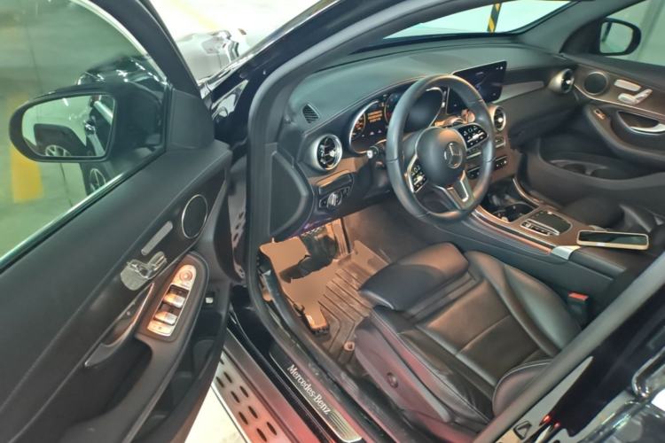 Used Mercedes-Benz GLC 2020 Facelift GLC 300 L 4MATIC Dynamic Edition Driver Seat