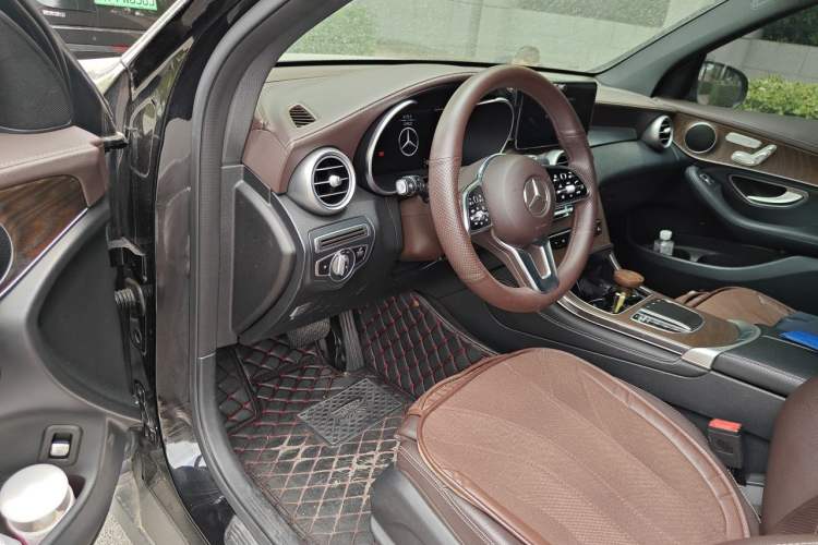 Used Mercedes-Benz GLC 2020 GLC 260 L 4MATIC Luxury Model Driver Seat
