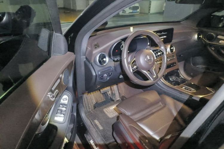 Used Mercedes-Benz GLC 2020 GLC 260 L 4MATIC Luxury Model Driver Seat
