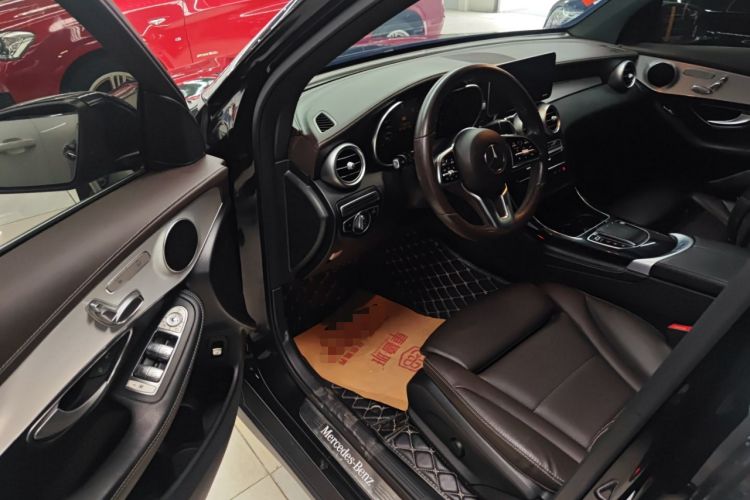 Used Mercedes-Benz GLC 2020 Facelifted GLC 260 L 4MATIC Dynamic Edition Driver Seat