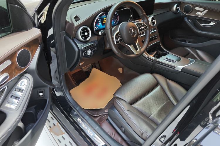Used Mercedes-Benz GLC 2020 GLC 260 L 4MATIC Luxury Model Driver Seat