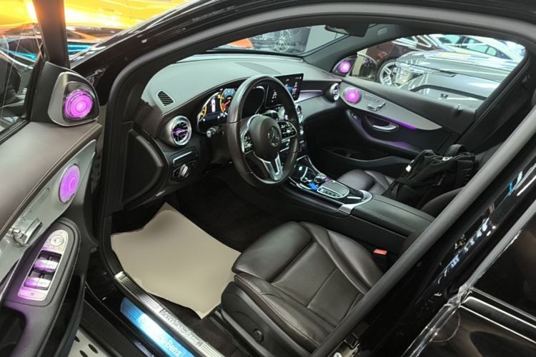 Used Mercedes-Benz GLC 2020 Facelifted GLC 260 L 4MATIC Dynamic Edition Driver Seat