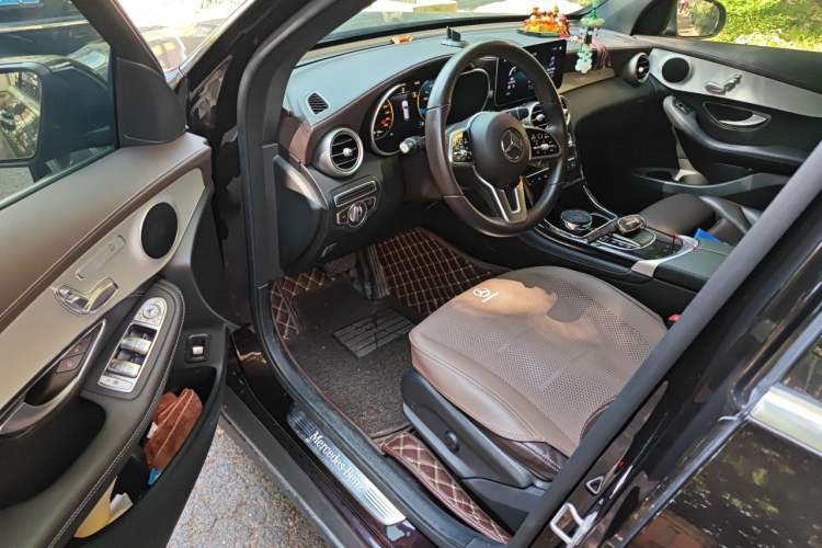 Used Mercedes-Benz GLC 2020 GLC 260 L 4MATIC Dynamic Model Driver Seat