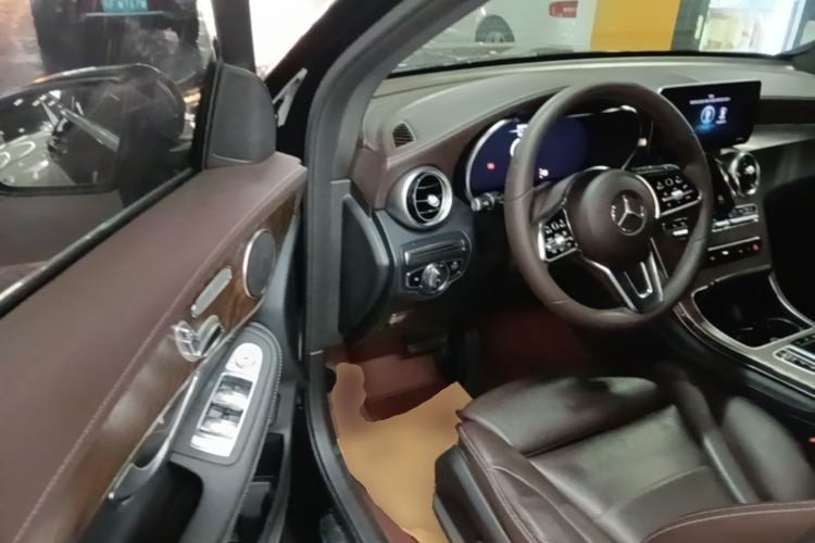 Used Mercedes-Benz GLC 2020 GLC 260 L 4MATIC Luxury Model Driver Seat