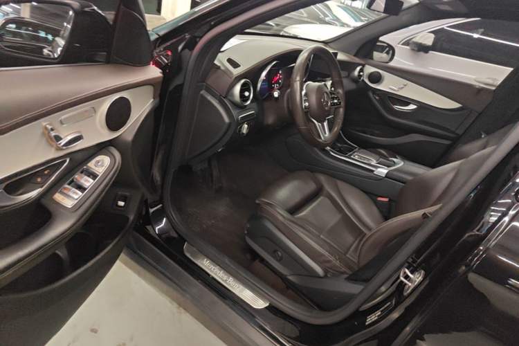 Used Mercedes-Benz GLC 2020 GLC 260 L 4MATIC Dynamic Model Driver Seat