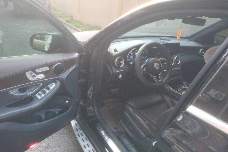Used Mercedes-Benz GLC 2020 Facelift GLC 300 L 4MATIC Dynamic Edition Driver Seat