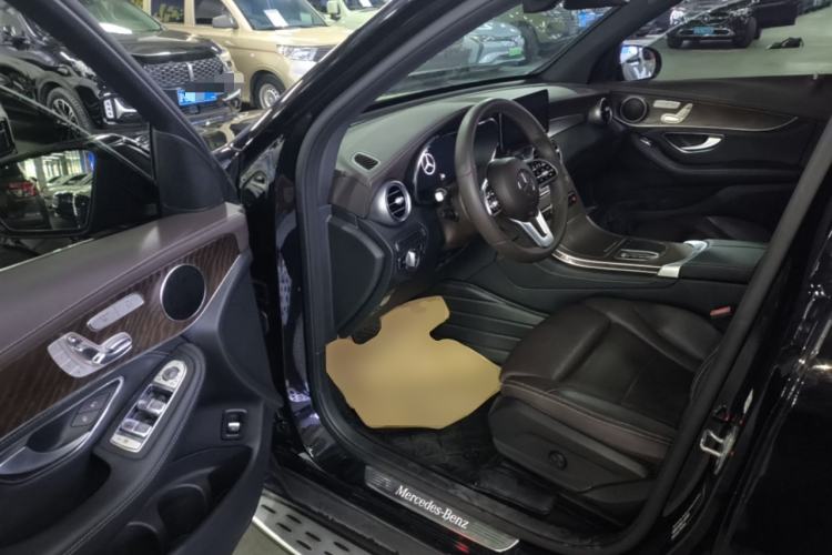 Used Mercedes-Benz GLC 2020 GLC 300 L 4MATIC Dynamic Edition Driver Seat